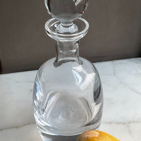 Crystal Oval Decanter & Stopper VINTAGE very heavy pristine - Picture 5 of 12